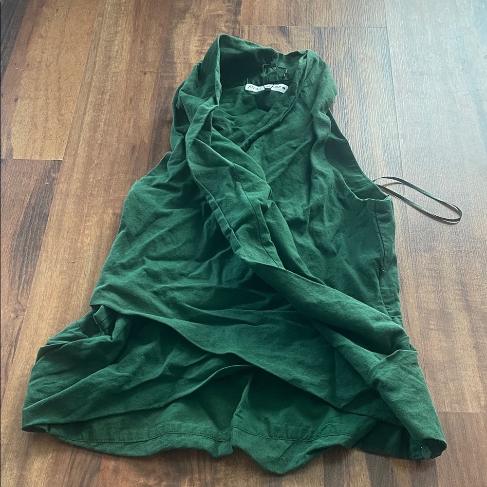 Zara Green Sleeveless Tunic Top